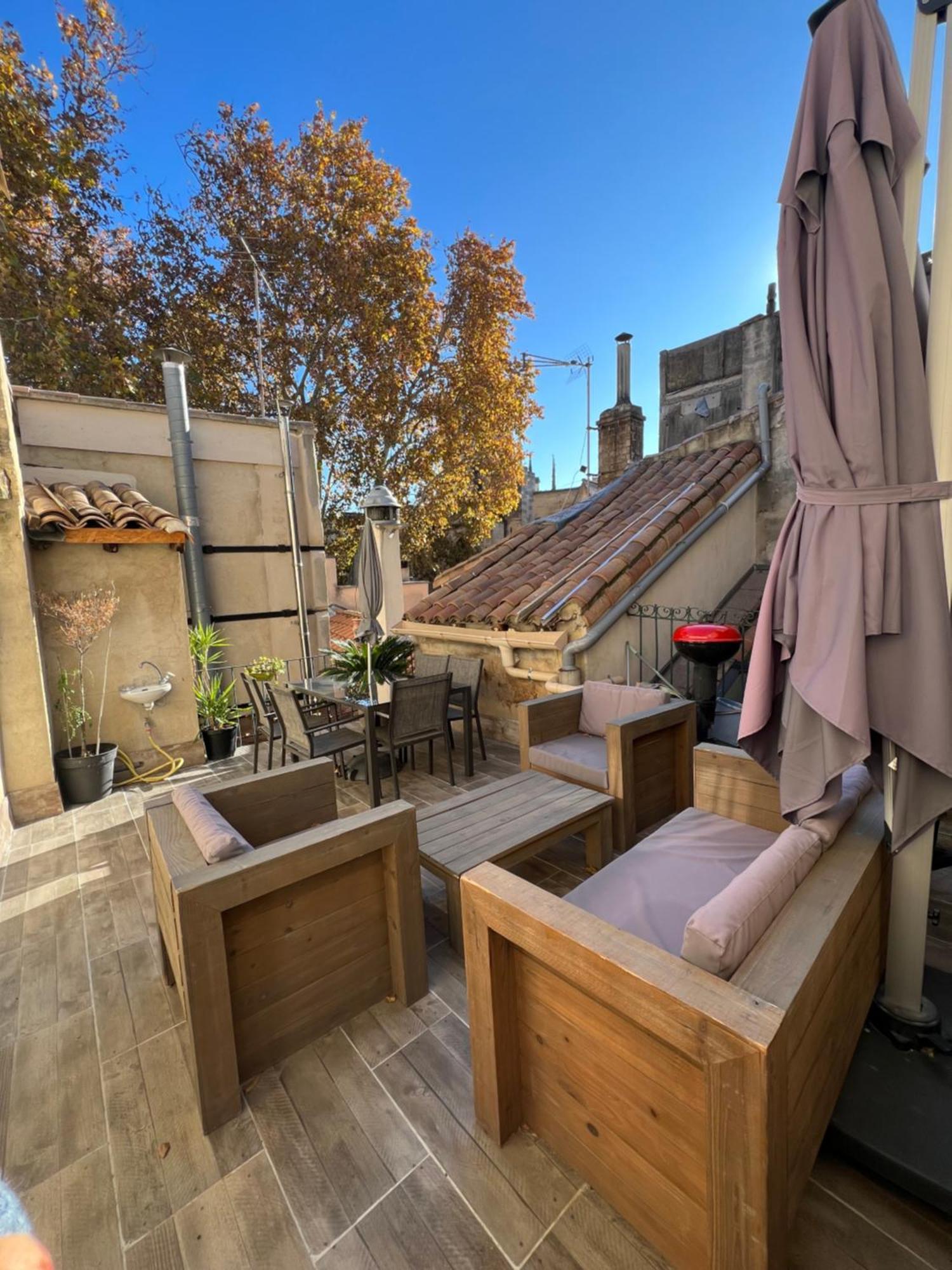 Renove, Vue Sur Palais Des Papes, Terrasse Et Wifi Troisieme Etage Apartman Avignon Kültér fotó