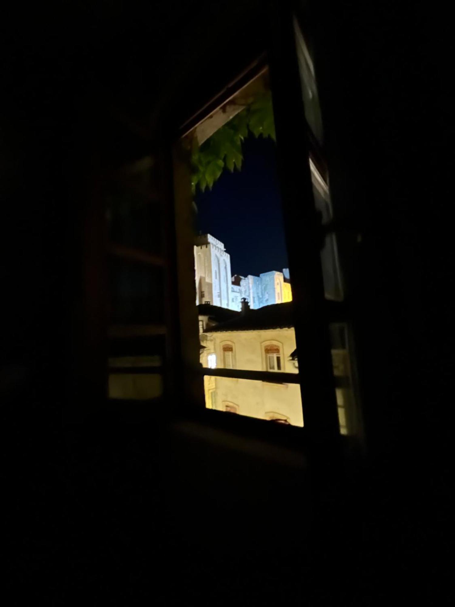 Renove, Vue Sur Palais Des Papes, Terrasse Et Wifi Troisieme Etage Apartman Avignon Kültér fotó