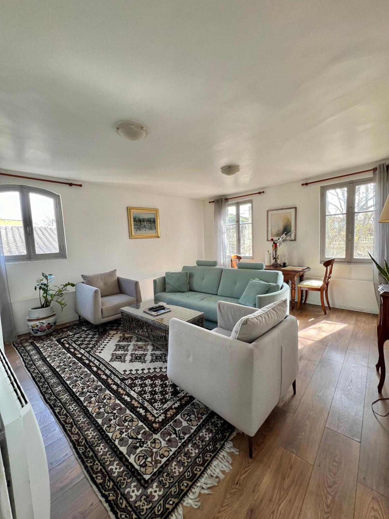 Renove, Vue Sur Palais Des Papes, Terrasse Et Wifi Troisieme Etage Apartman Avignon Kültér fotó
